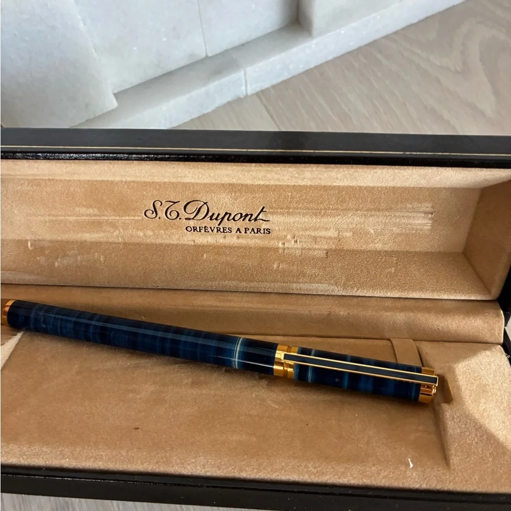 Vintage S. T. Dupont - Blue and Gold Fountain Pen - Picture 4 of 9